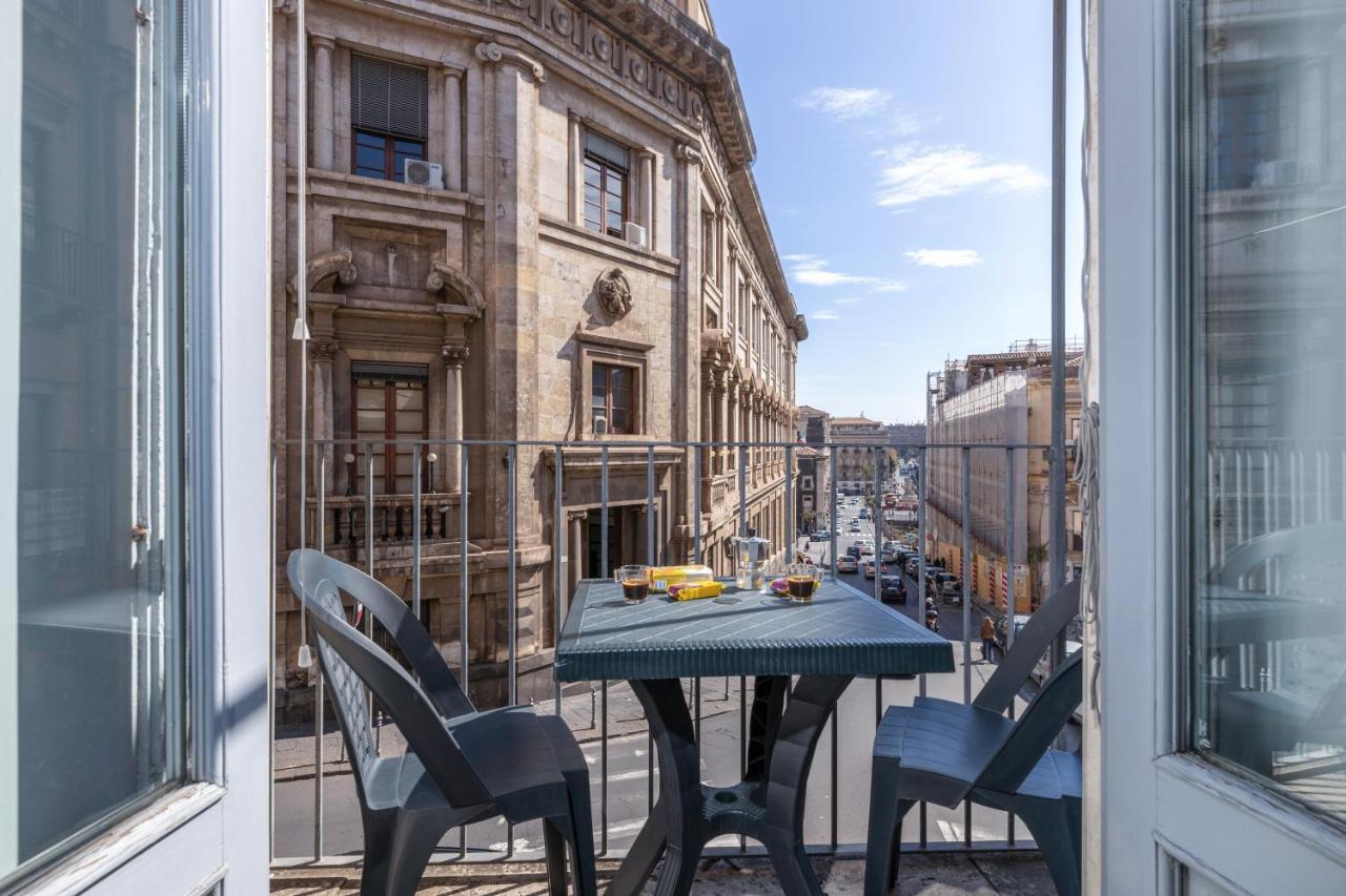 Apartamento La Casa Di Carta In Piazza Stesicoro CTA Exterior foto