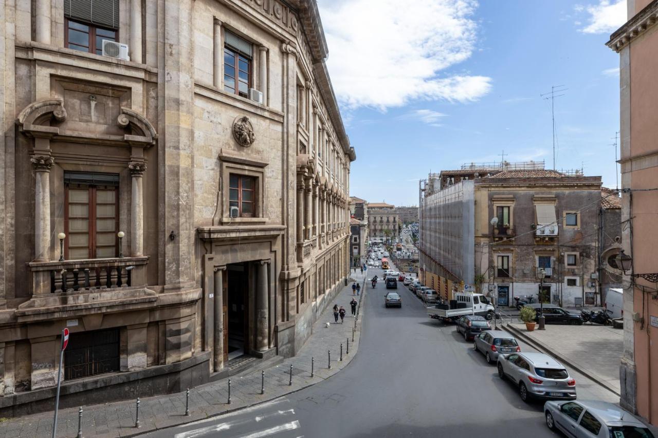 Apartamento La Casa Di Carta In Piazza Stesicoro CTA Exterior foto