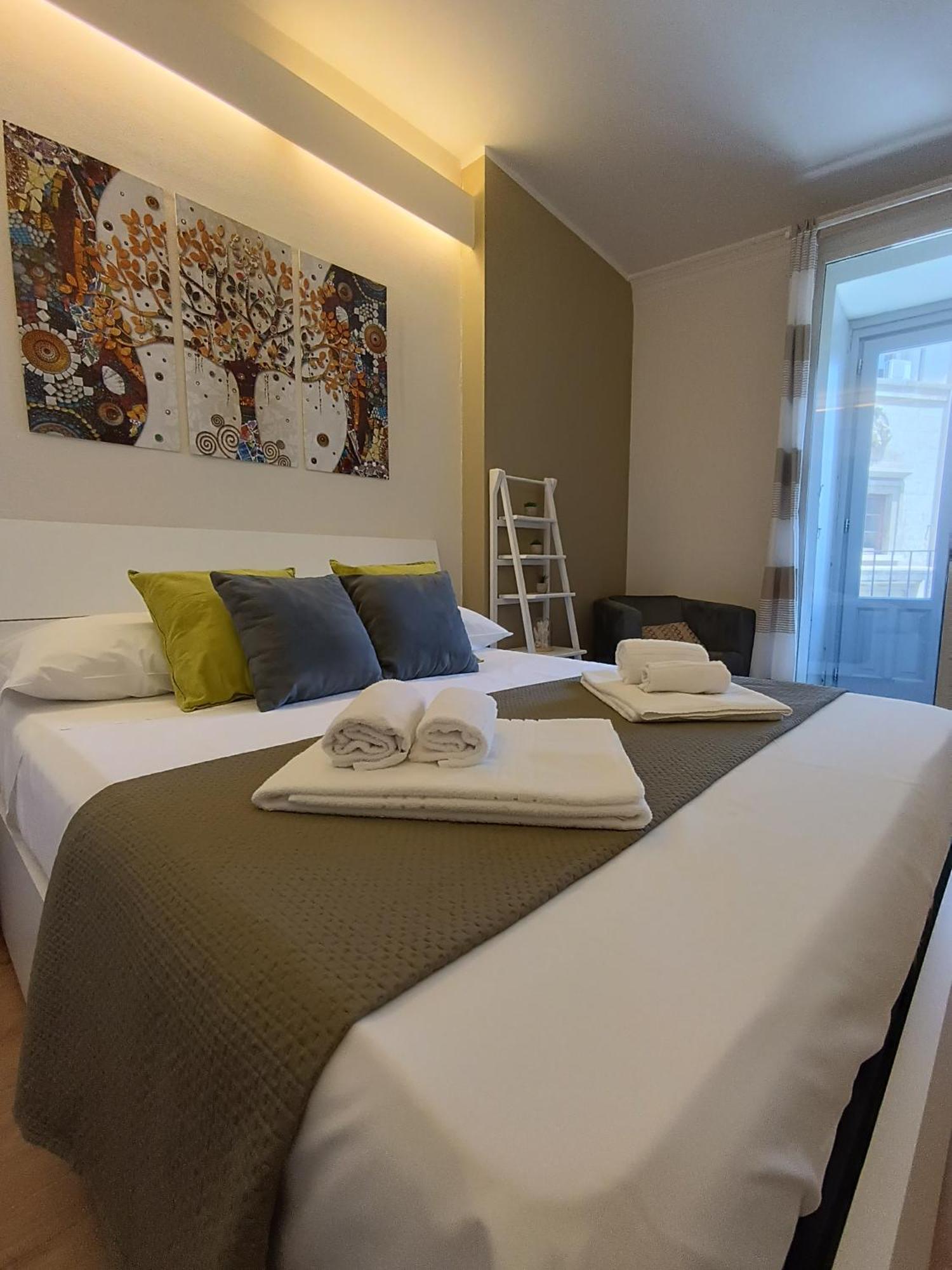 Apartamento La Casa Di Carta In Piazza Stesicoro CTA Exterior foto